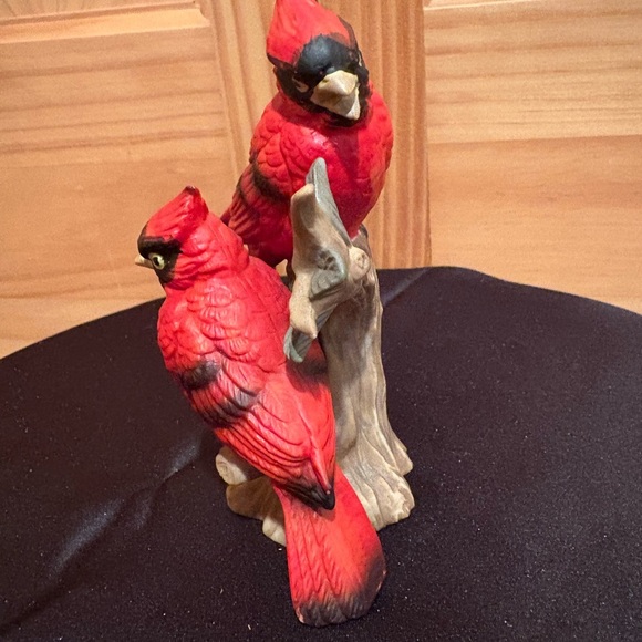 Vintage LEFTON CHINA Cardinals Figurine on Branch Egg Nest Collection 02203 - Picture 2 of 10